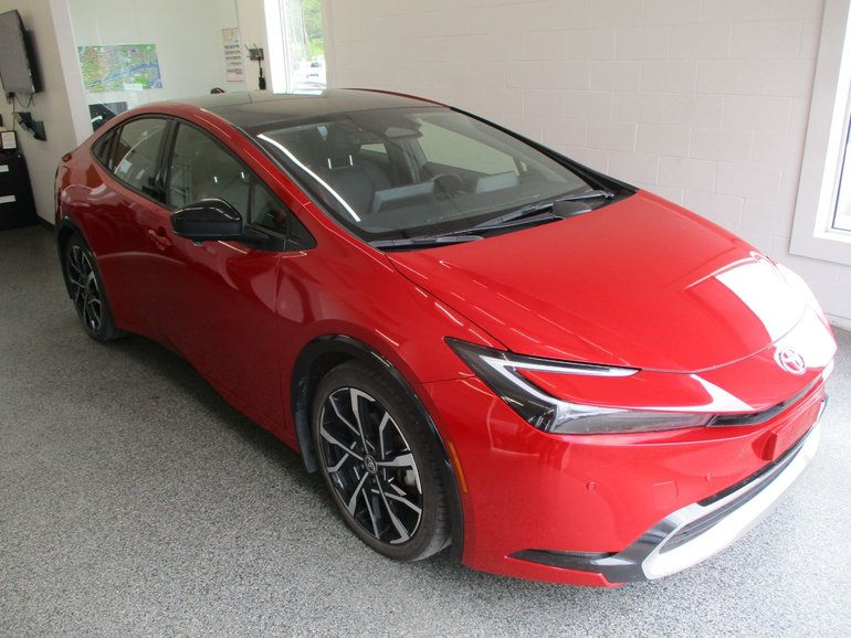 2024 Toyota PRIUS PRIME