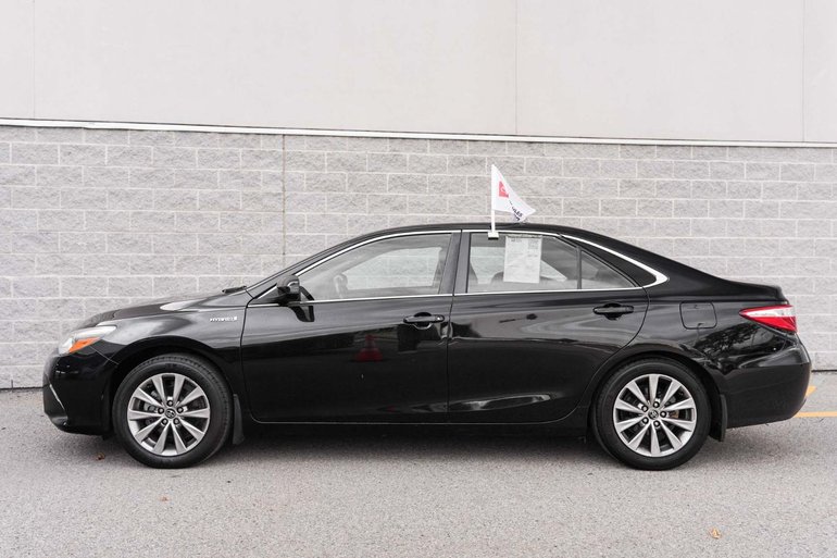 2017 Toyota Camry Hybrid