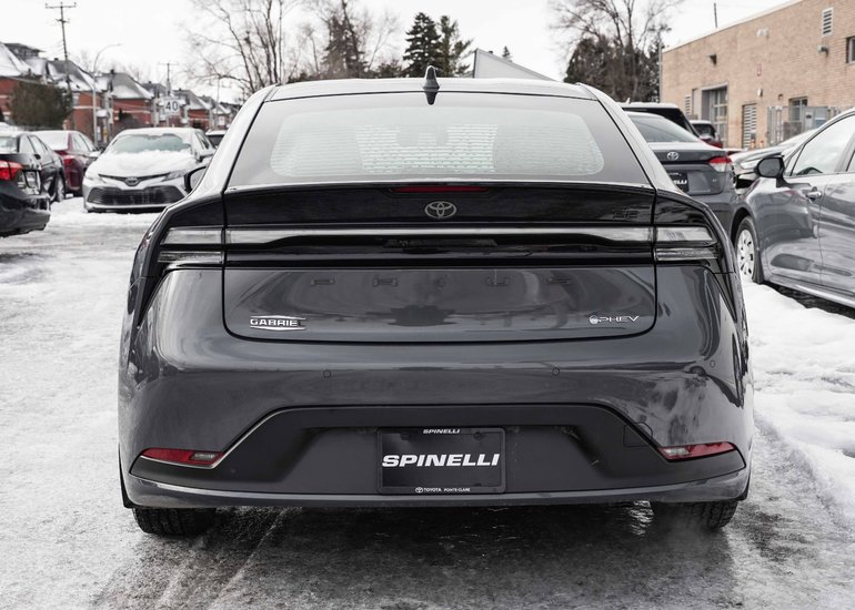 2025 Toyota Prius Plug-In Hybrid