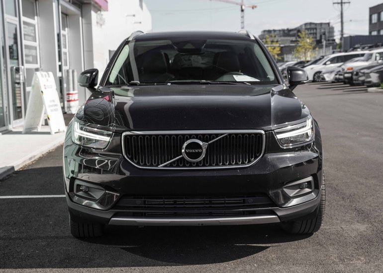 2022 Volvo XC40