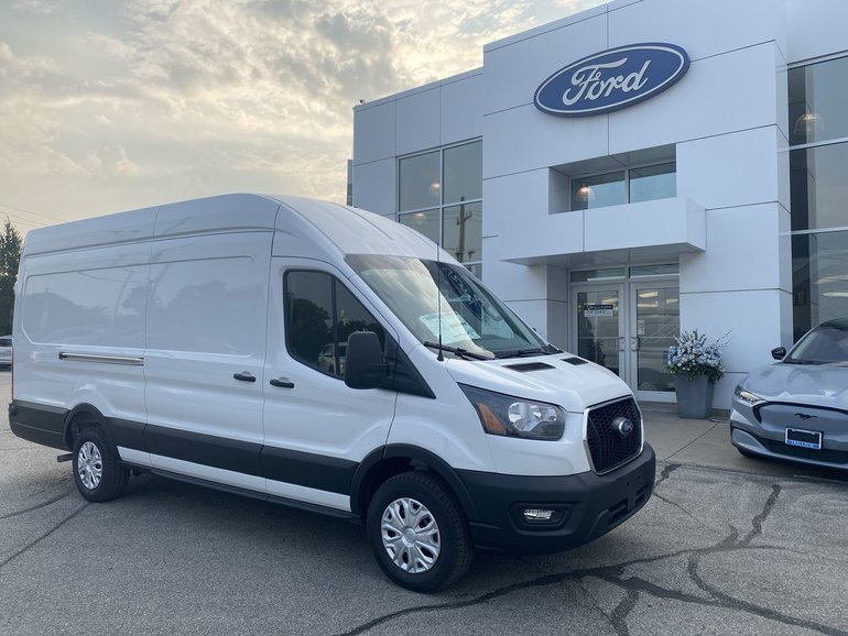 2025 Ford Transit T250