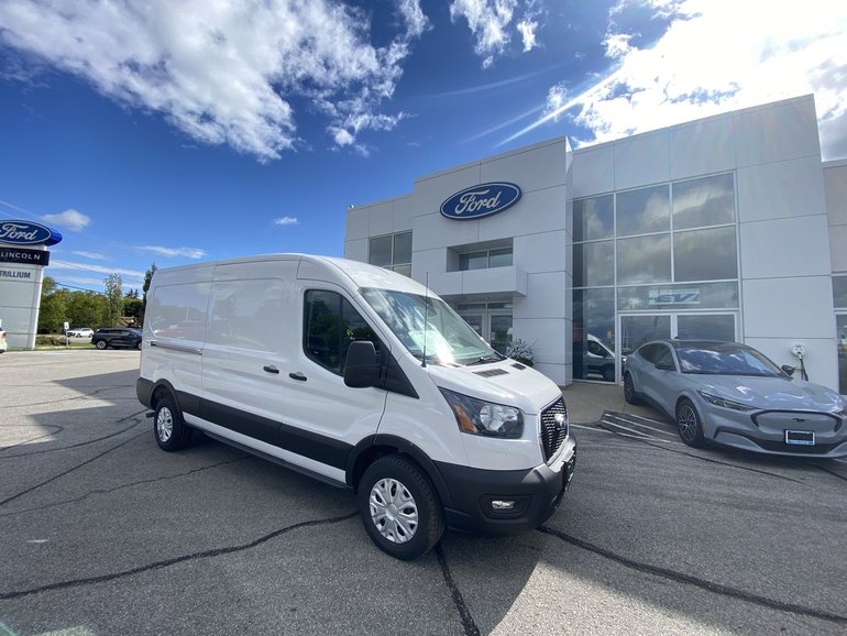 2025 Ford Transit T250