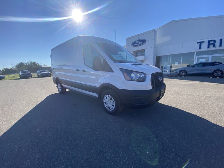 2025 Ford Transit T250