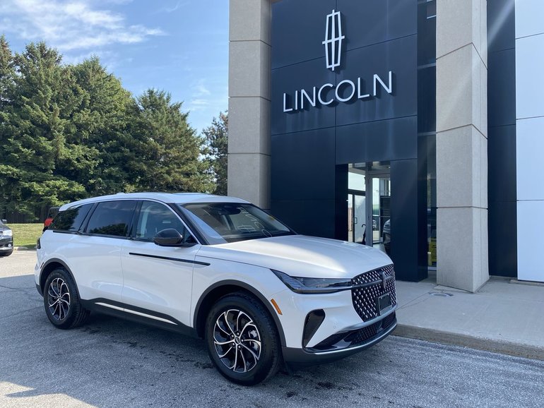 2025 Lincoln Nautilus Hybrid