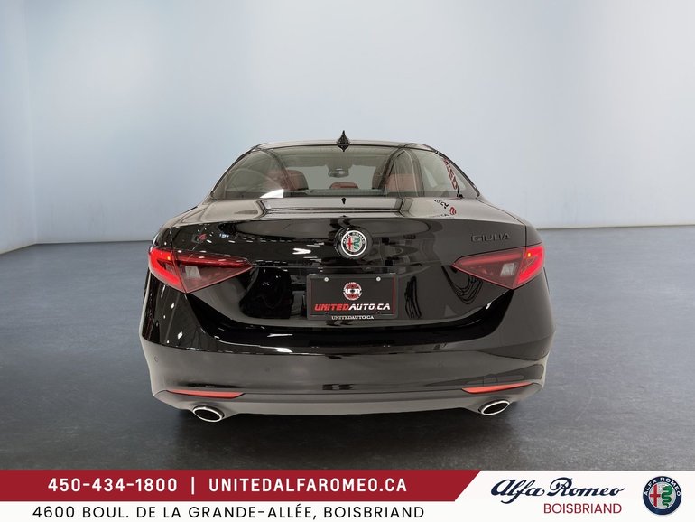 2021 Alfa Romeo GIULIA