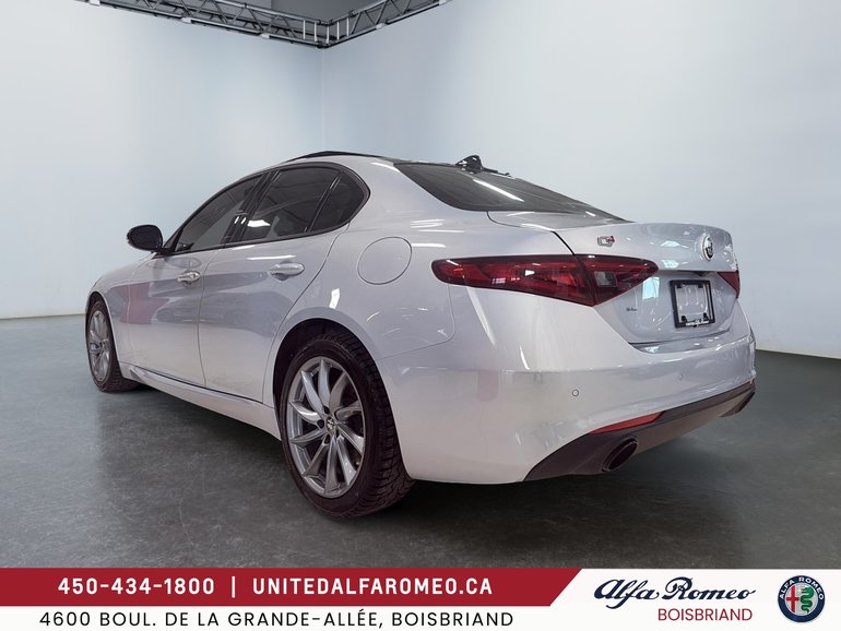 2022 Alfa Romeo GIULIA