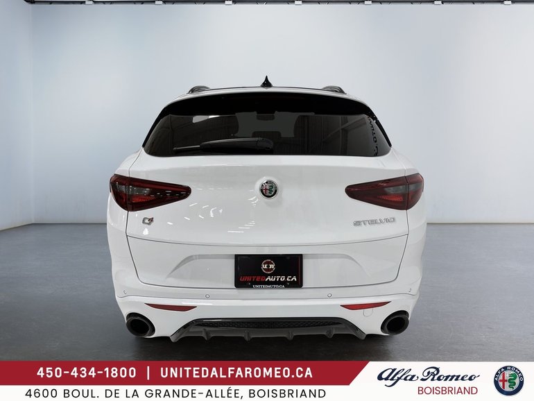 2022 Alfa Romeo Stelvio