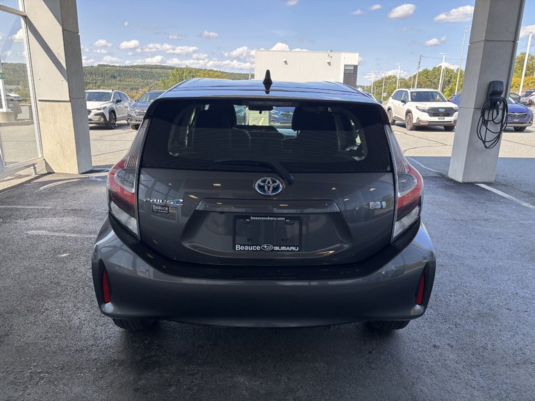 2019 Toyota Prius c