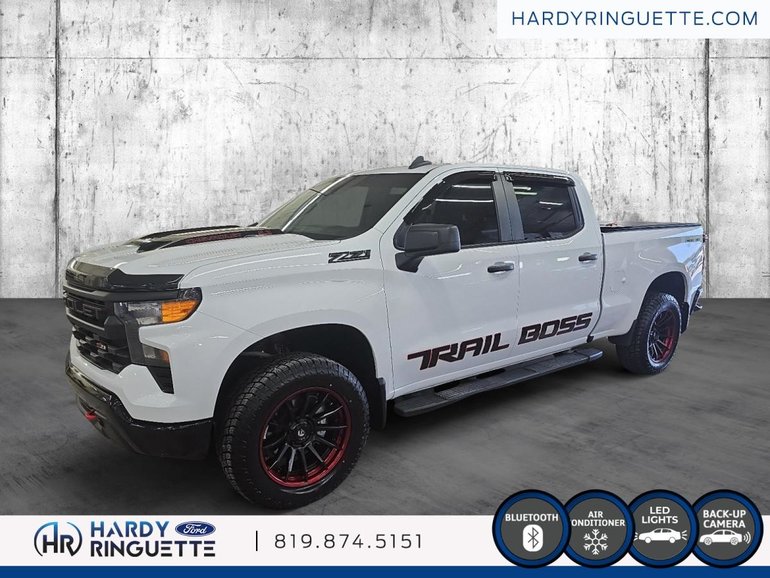 Chevrolet Silverado 1500 Custom Trail Boss 2023