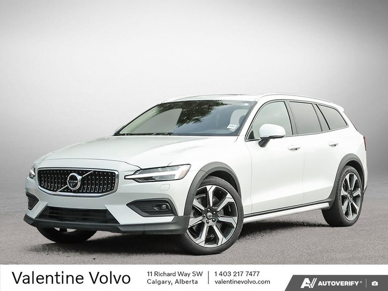 2022 Volvo V60 Cross Country