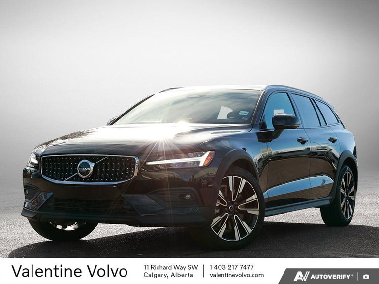 2025 Volvo V60 Cross Country