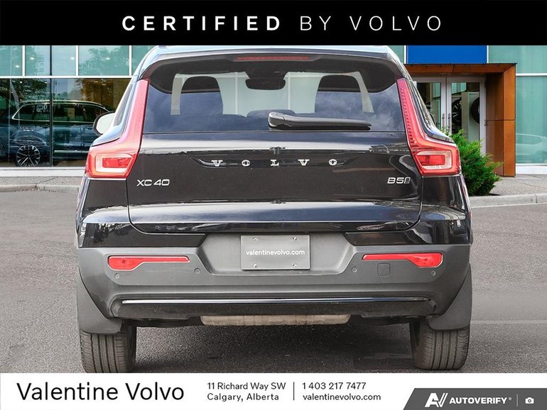 2023 Volvo XC40