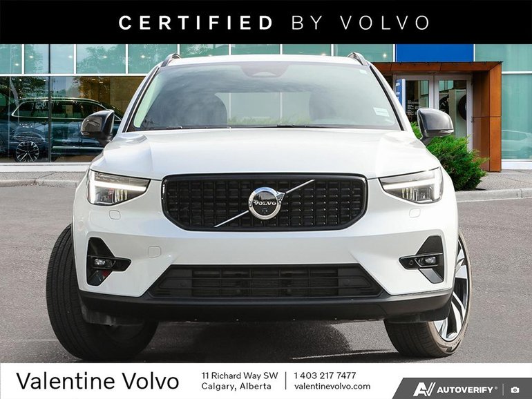2025 Volvo XC40