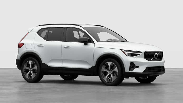 2026 Volvo XC40