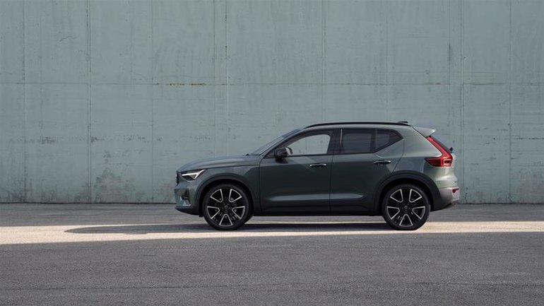 2026 Volvo XC40