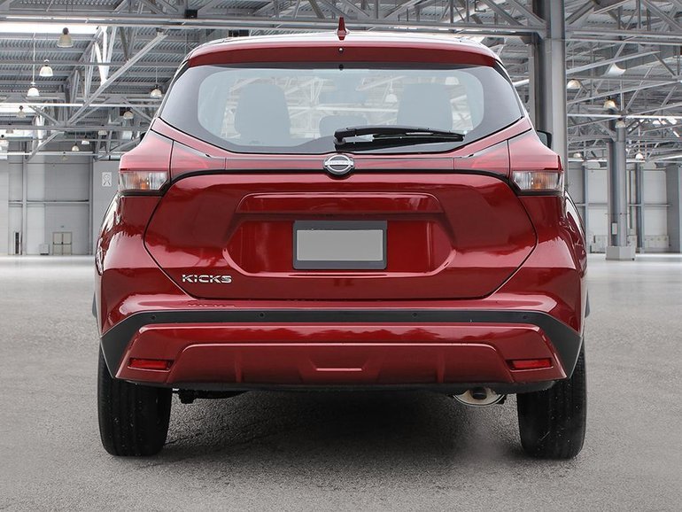 2025 Nissan Kicks Play