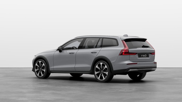 2026 Volvo V60 Cross Country