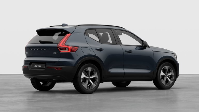 2026 Volvo XC40