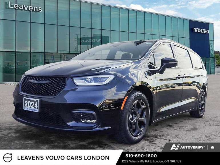 2024 Chrysler PACIFICA HYBRID