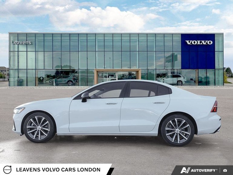 2022 Volvo S60