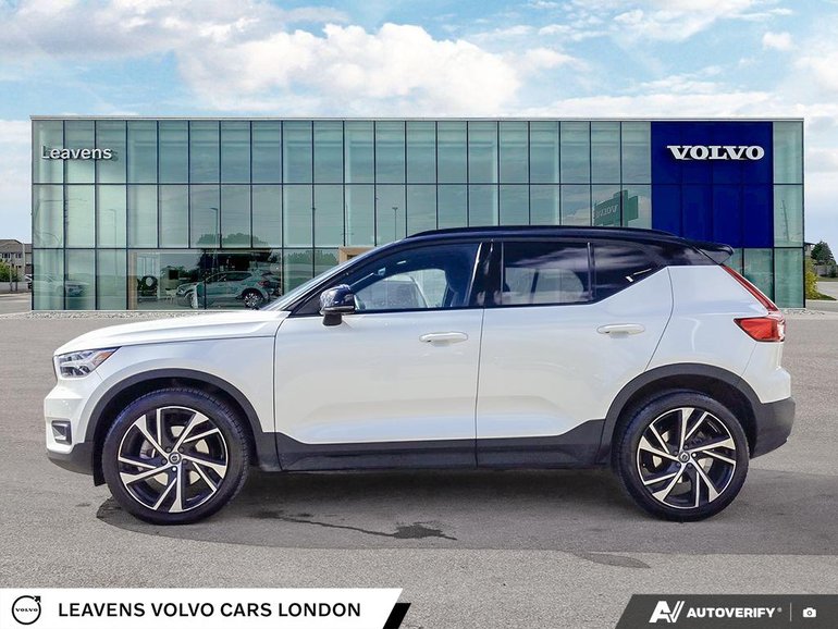 2022 Volvo XC40