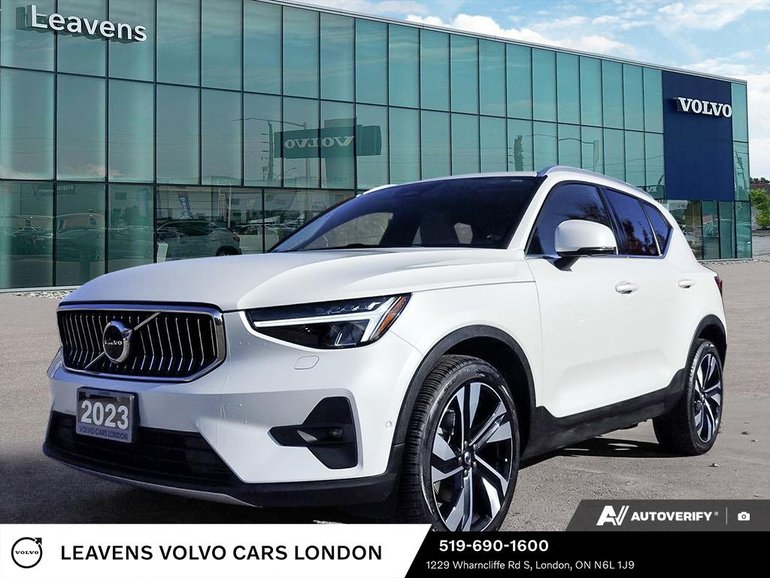 2023 Volvo XC40