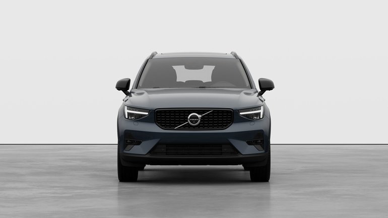 2026 Volvo XC40