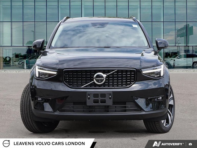 2026 Volvo XC40