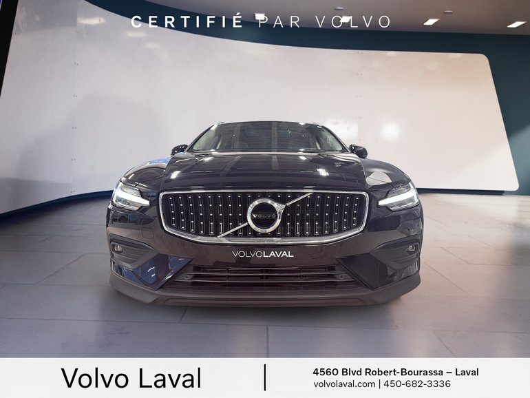 2021 Volvo V60 Cross Country