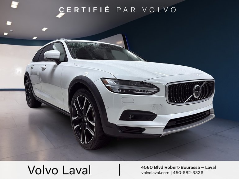 2023 Volvo V90 Cross Country