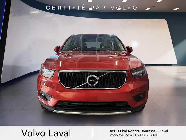 2022 Volvo XC40