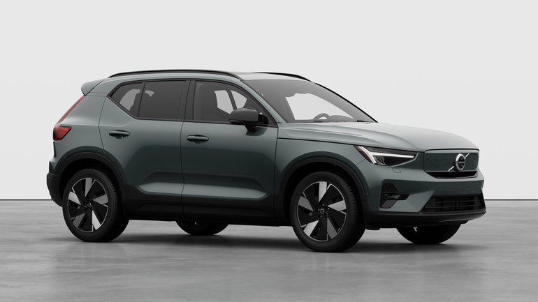 2026 Volvo EX40