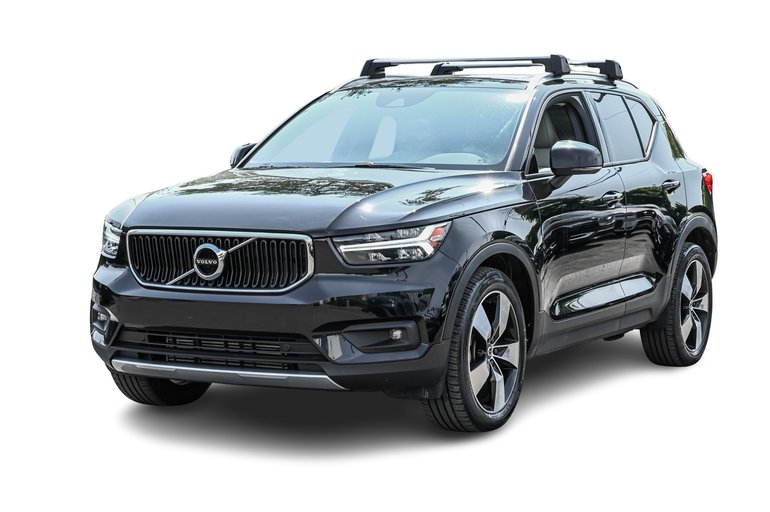 2021 Volvo XC40 T5 AWD Momentum