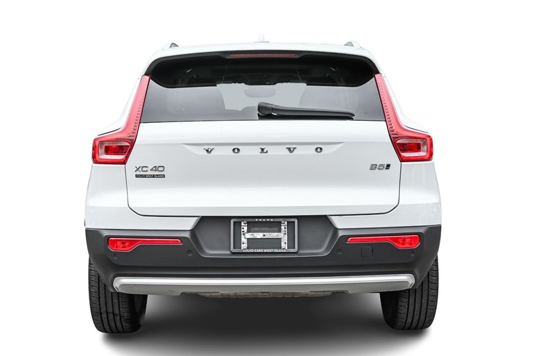 2024 Volvo XC40