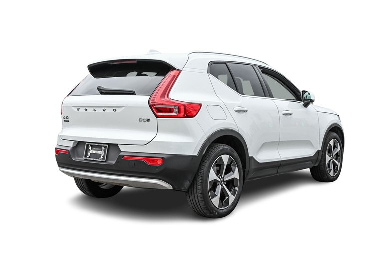 2024 Volvo XC40
