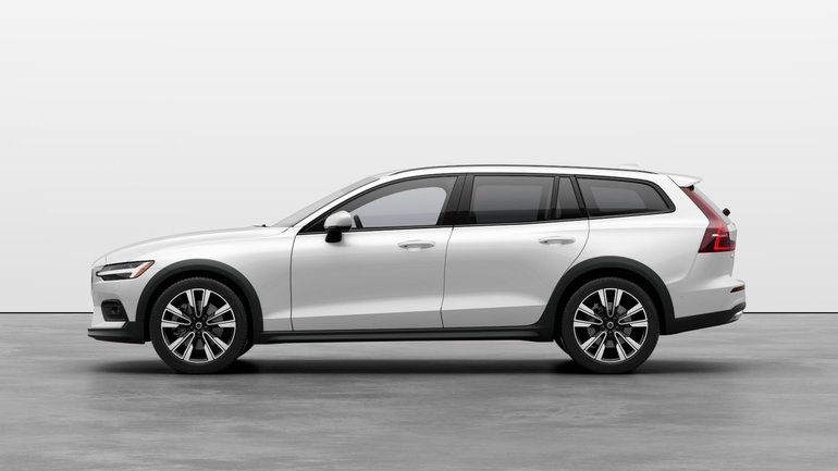 2026 Volvo V60 Cross Country