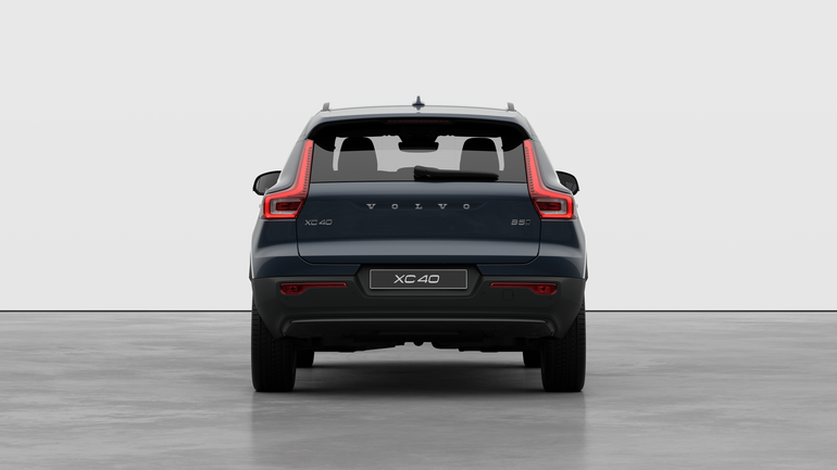 2026 Volvo XC40