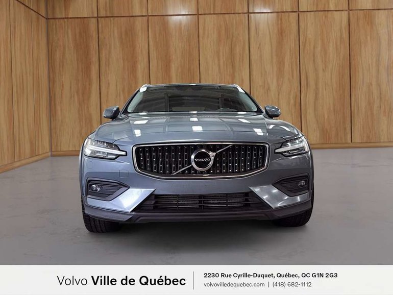 2022 Volvo V60
