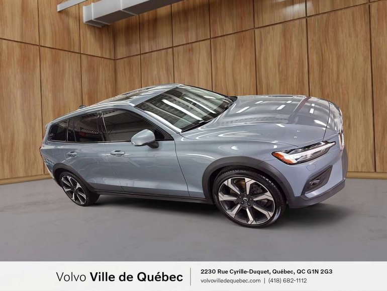 2022 Volvo V60