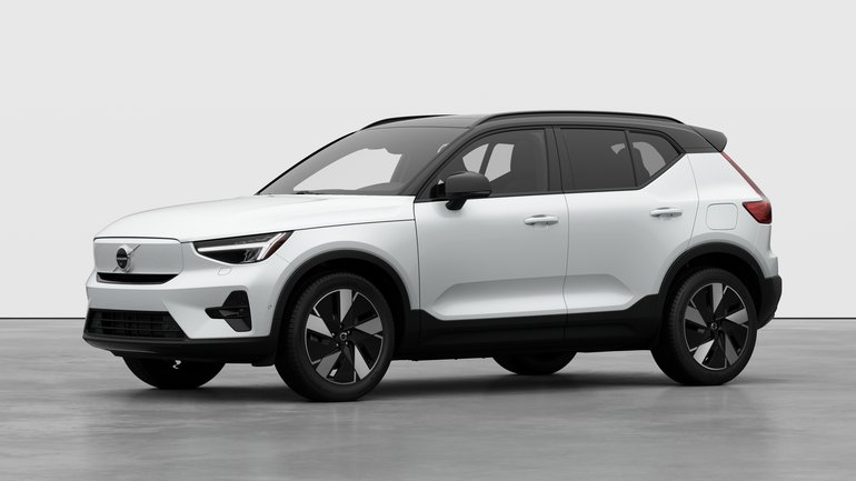 2026 Volvo EX40