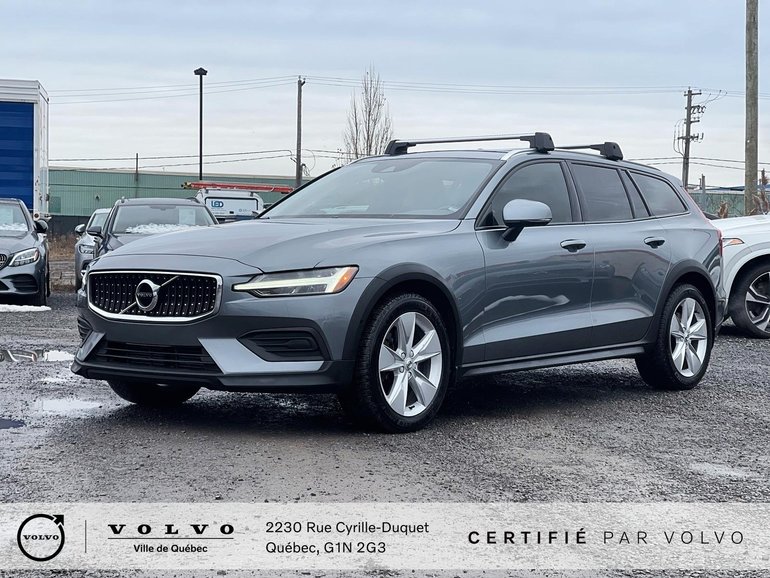 Volvo V60 Cross Country  2020