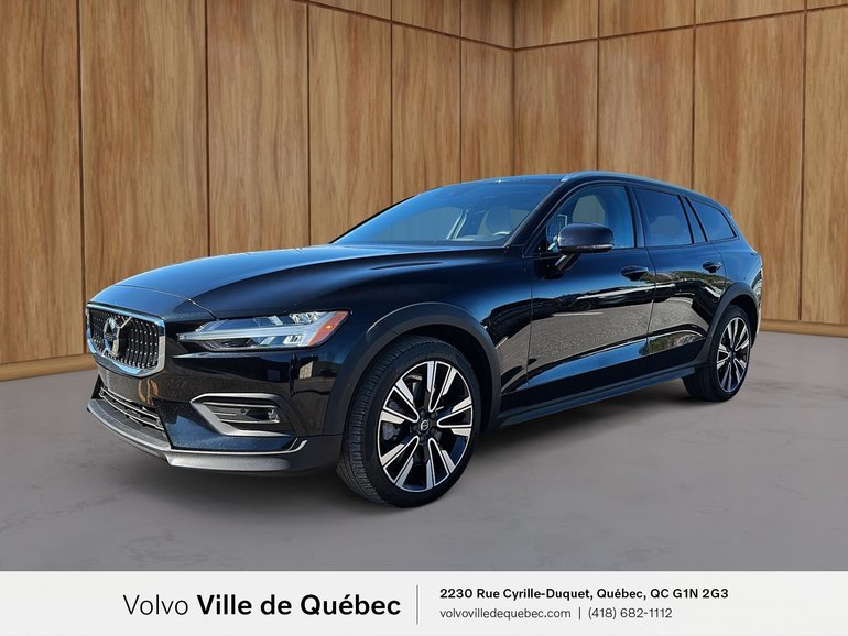 2021 Volvo V60 Cross Country