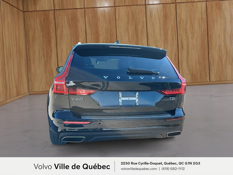 2021 Volvo V60 Cross Country