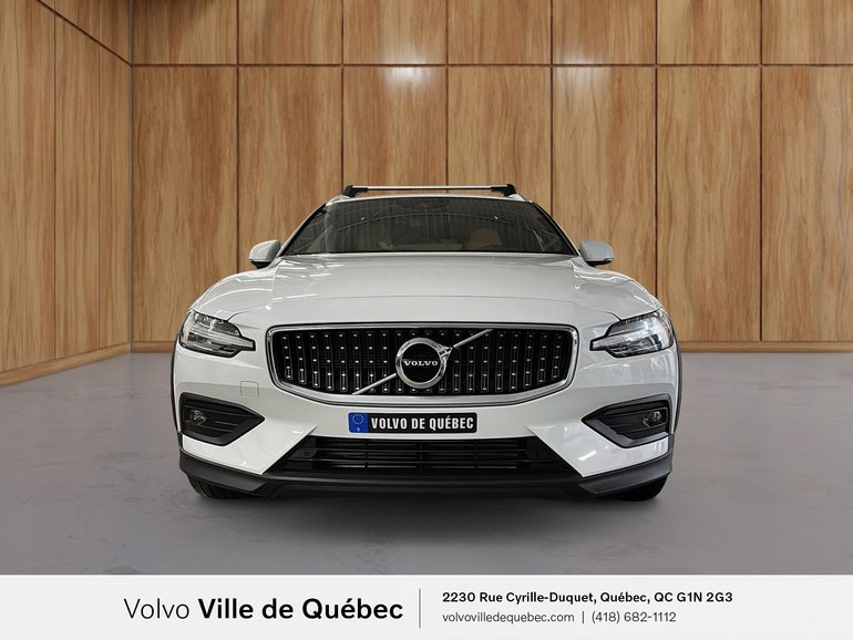 2021 Volvo V60 Cross Country