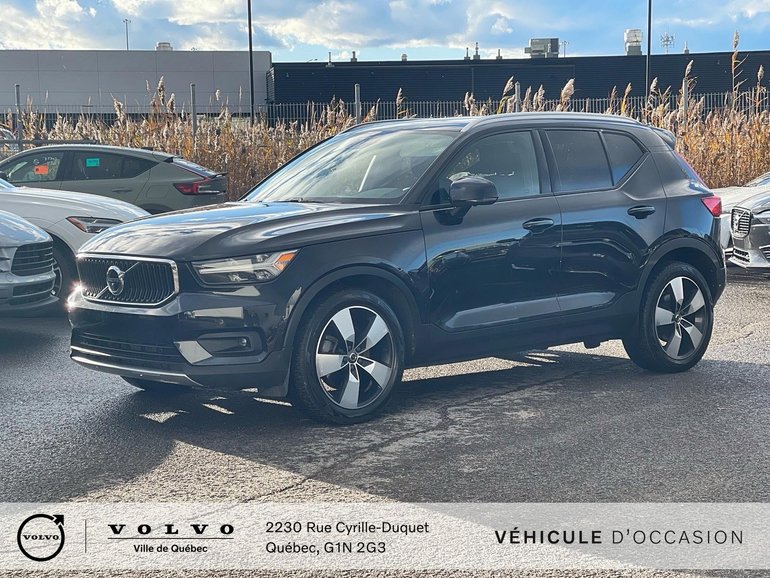 2019 Volvo XC40 Momentum