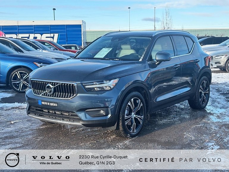 2022 Volvo XC40 Inscription