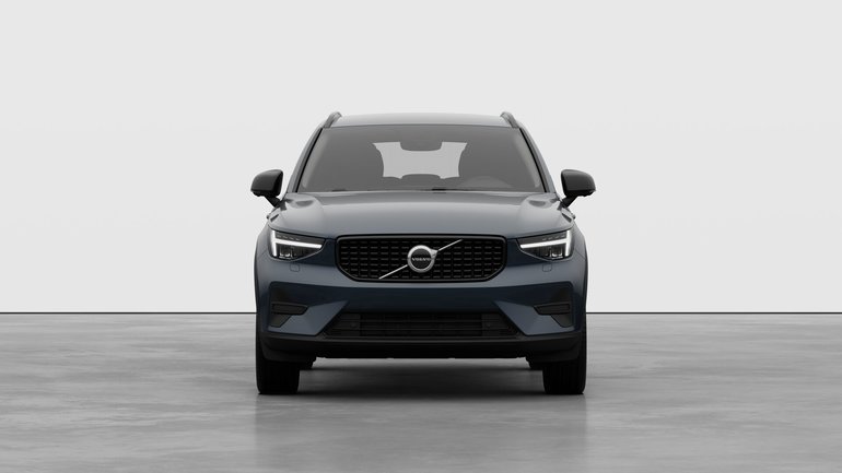 2026 Volvo XC40