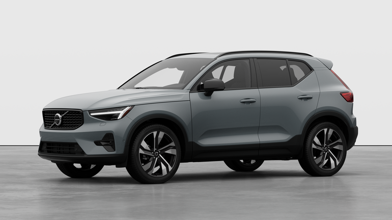 2026 Volvo XC40