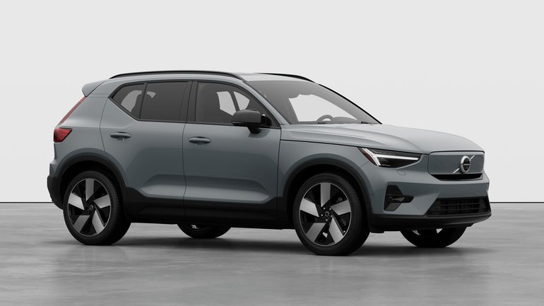 2026 Volvo EX40