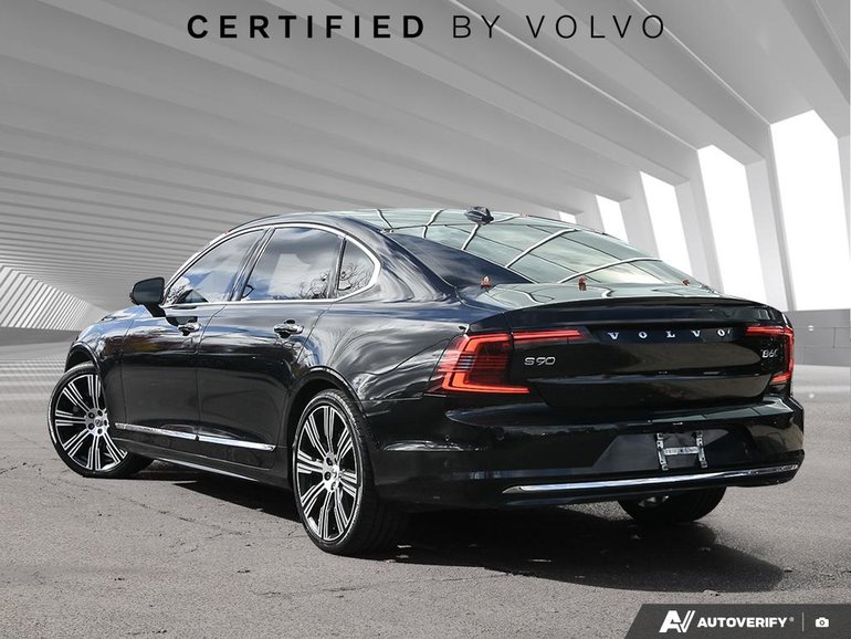 2022 Volvo S90